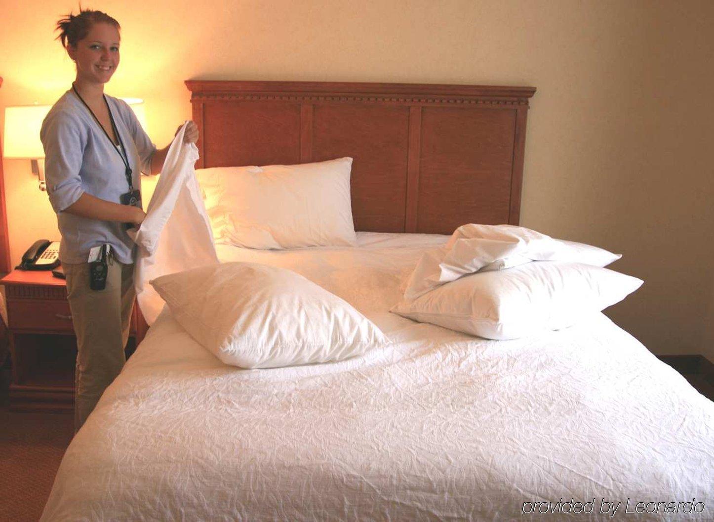 Hampton Inn Belle Vernon Habitación foto